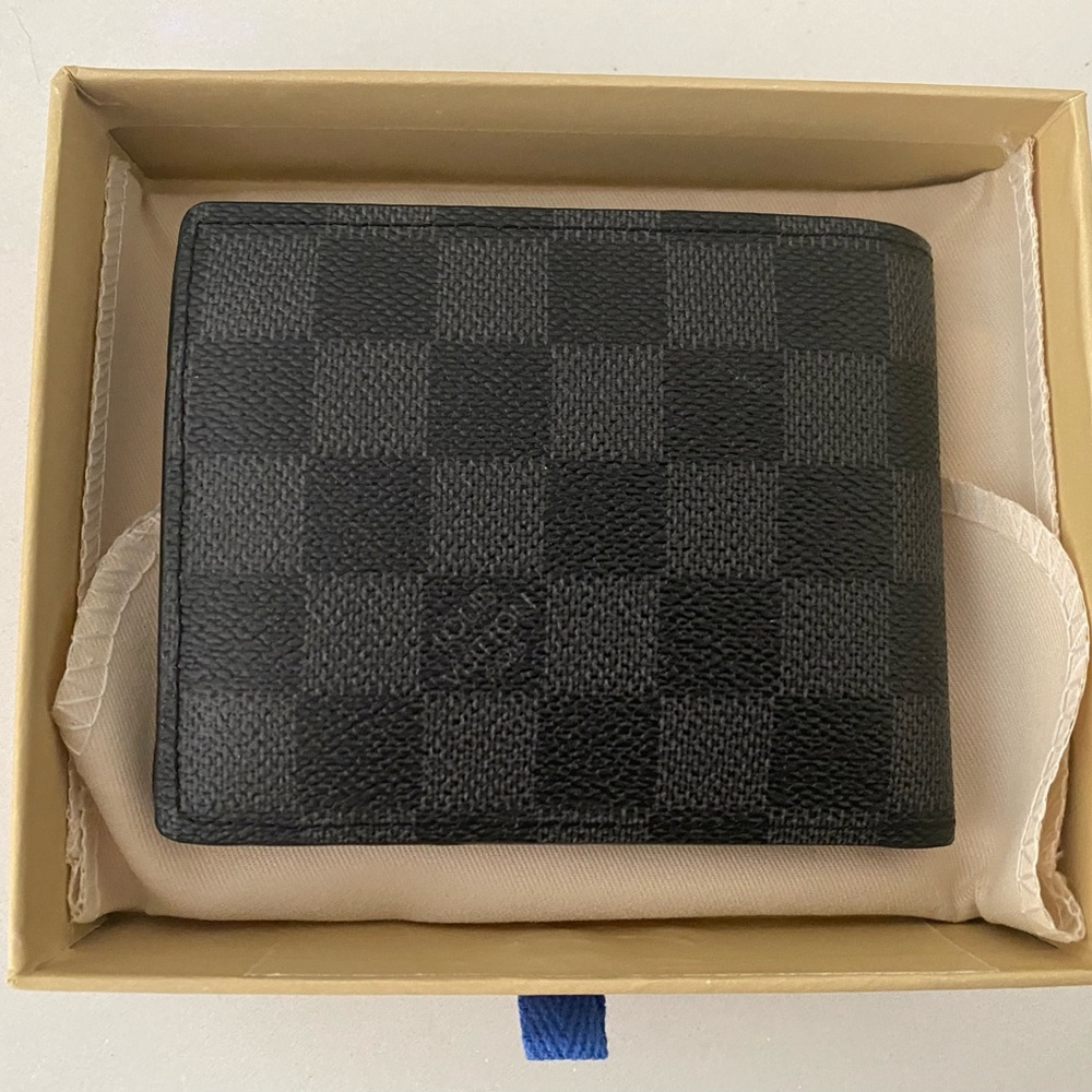 Louis Vuitton Multiple Wallet Damier Graphite N62663 Authentic - Picture 3 of 4